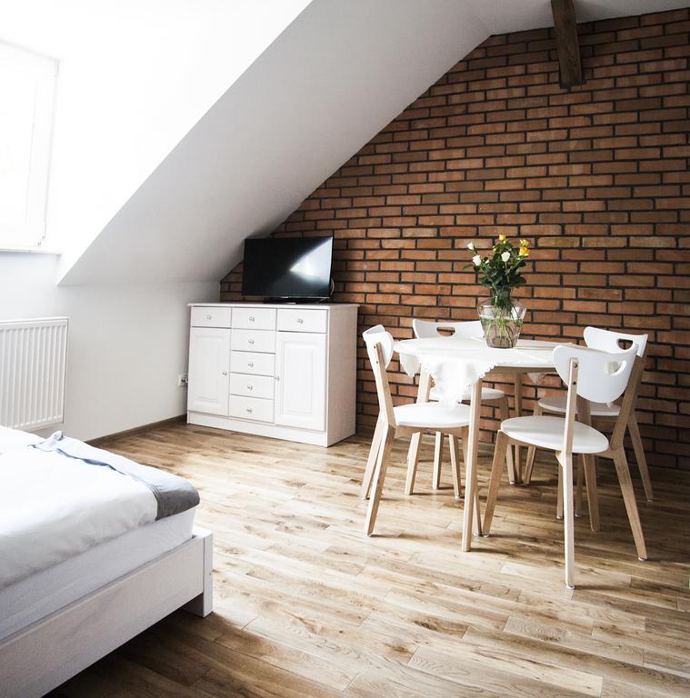 Gosciniec Hetman Bed & Breakfast Mikołajki Phòng bức ảnh