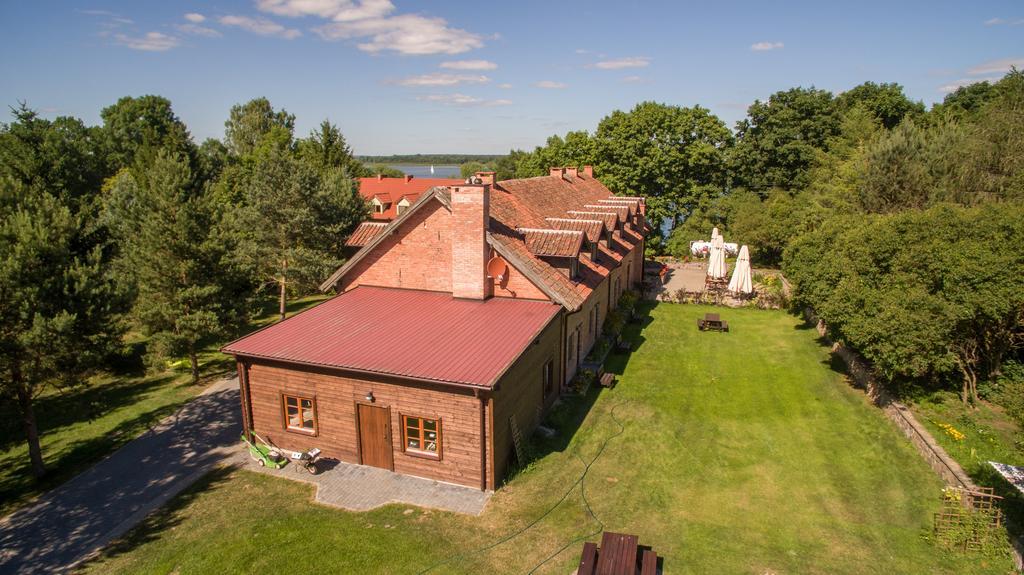 Gosciniec Hetman Bed & Breakfast Mikołajki Ngoại thất bức ảnh