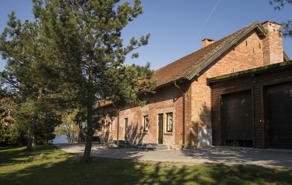 Gosciniec Hetman Bed & Breakfast Mikołajki Ngoại thất bức ảnh