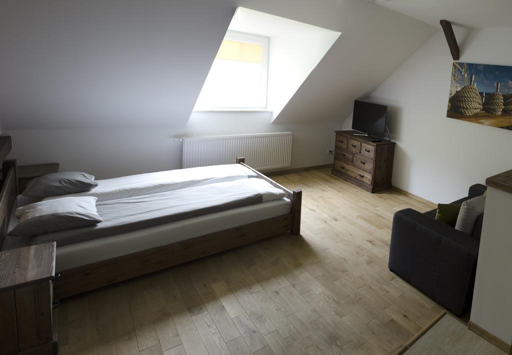 Gosciniec Hetman Bed & Breakfast Mikołajki Ngoại thất bức ảnh